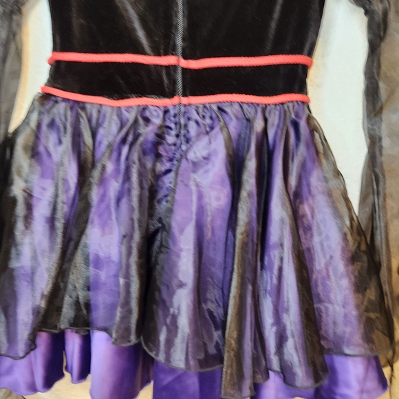 Dolls Kill Trickz N' Treatz evil queen costume One Bad Apple Costume M - Picture 9 of 16